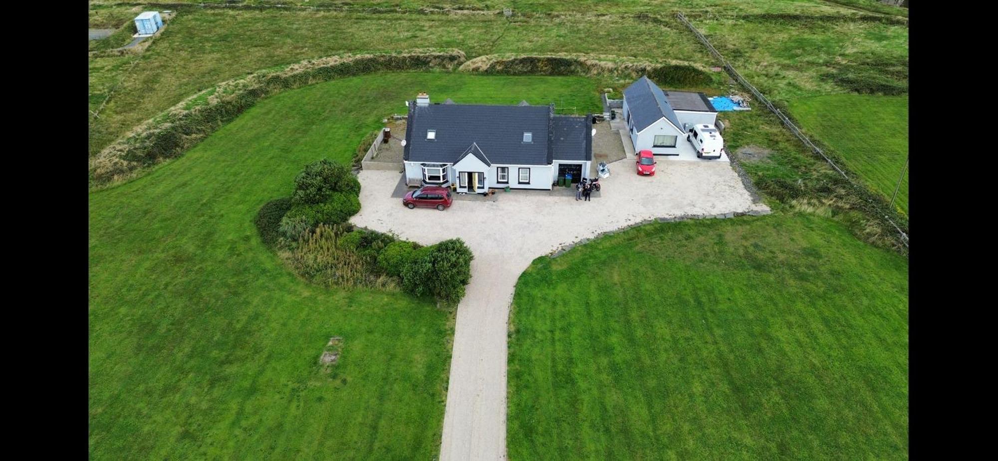 Bed and Breakfast Cois Na Mara Bridges Of Ross V15 T677 Kilbaha Exterior foto